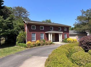 109 Buckingham Rd, Easley, SC 29640