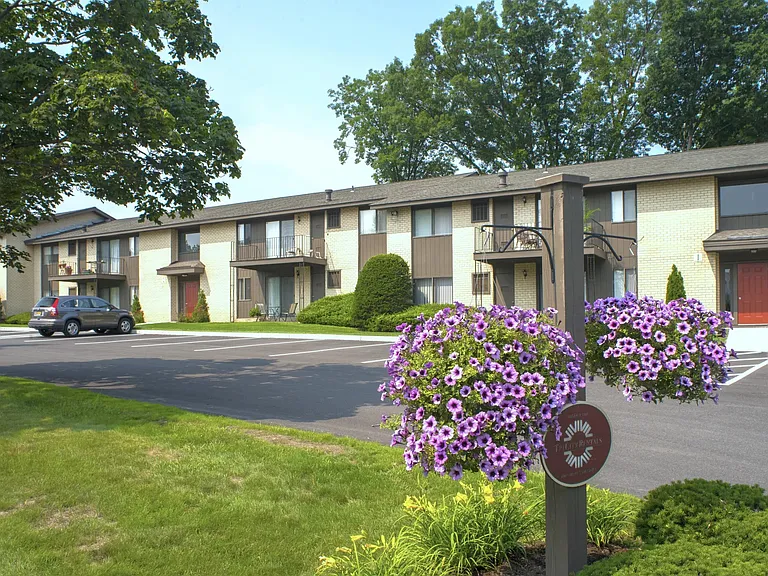 Rolling Ridge — Photo 14