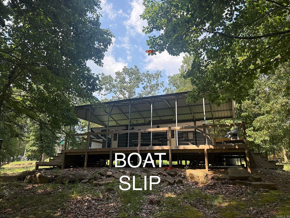 1st image of 441 Cherokee Cir