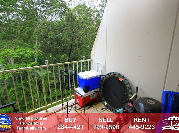 5th image of 95-2039 Waikalani Pl APT C405