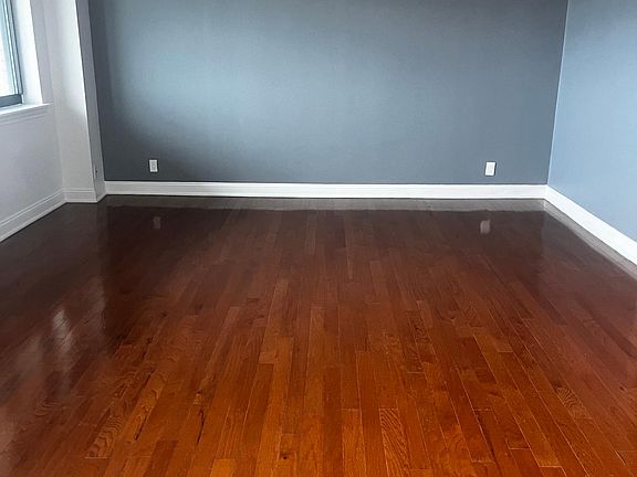 3rd image of 60 Parkway Dr E APT 11M
