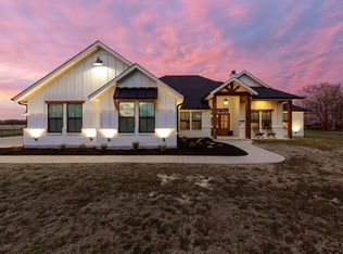 1106 Novy Rd, Ennis, TX 75119