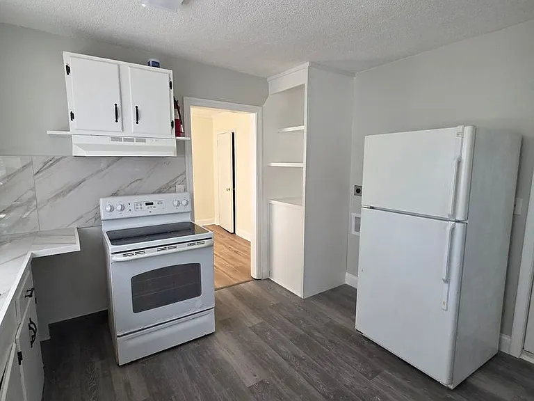 3015 English Ave — Photo 7
