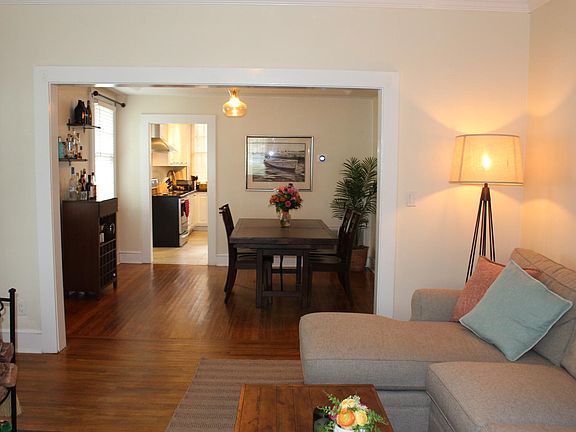 5th image of 2595 College St