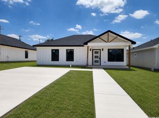 2778 Rodriguez St, Eagle Pass, TX 78852