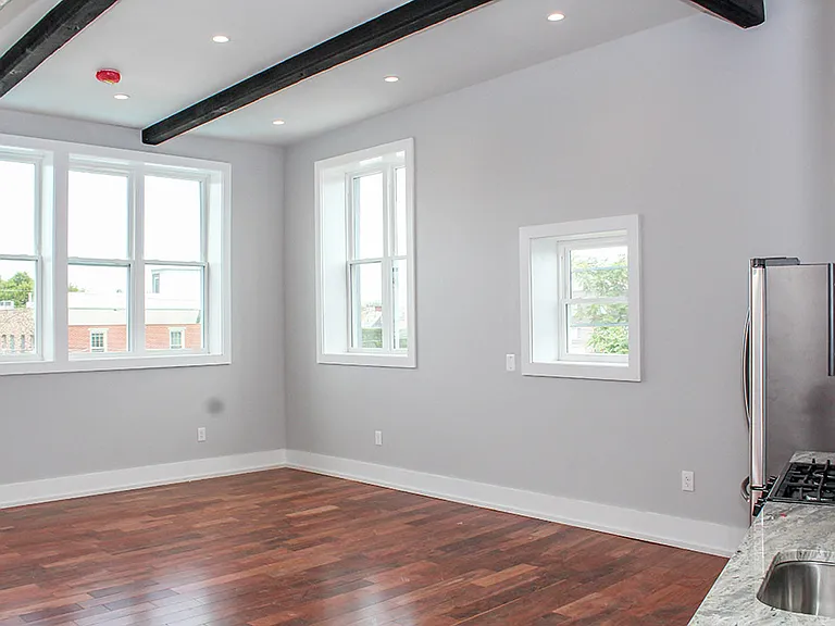 1027 E Montgomery Ave #O9 — Photo 6