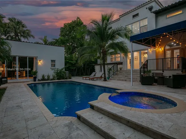 130 NE 45th St, Miami, FL 33137