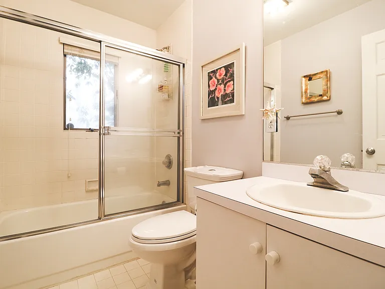 99 Spring Pond Ln — Photo 12