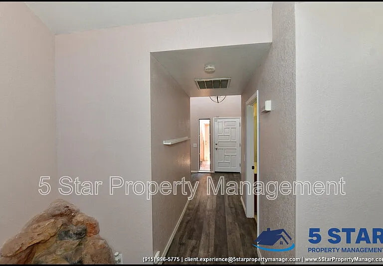 3212 Canyon Point Ln — Photo 6