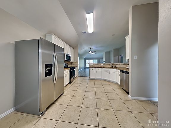 5th image of 21511 Round Creek Ct