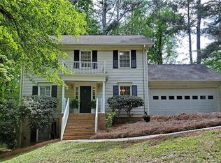 1573 Bent River Dr SW, Lilburn, GA 30047
