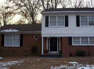 6512 Wheeler Dr, Charlotte, NC 28211