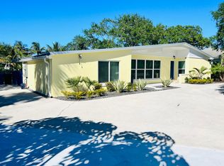 627 E Causeway Blvd, Vero Beach, FL 32963