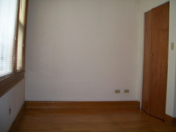 4th image of 2717 N Kenmore Ave APT 1