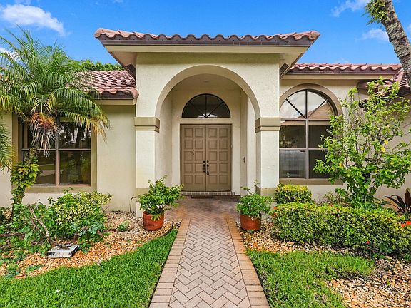 4th image of 10695 STONEBRIDGE Boulevard