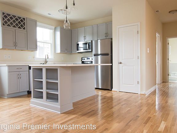 4th image of 2310 Venable St #2