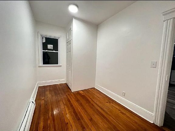 2nd image of 66 W 18th St #F2