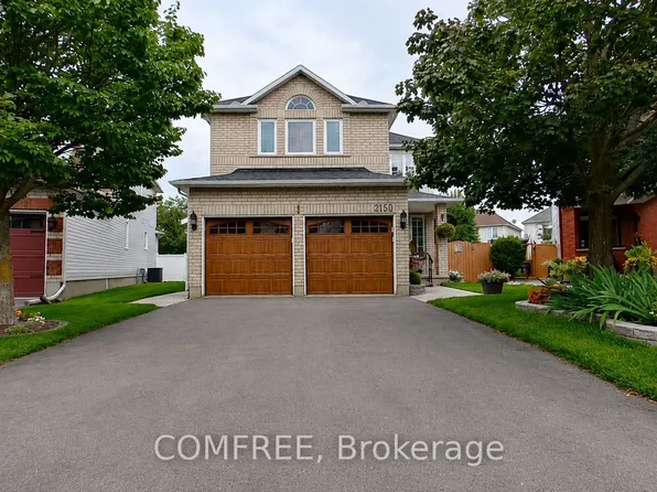 2150 Sojourn St, Ottawa, ON K4A 4E2