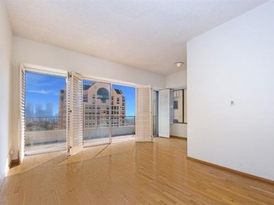 10501 Wilshire Blvd, Los Angeles, CA, 90024