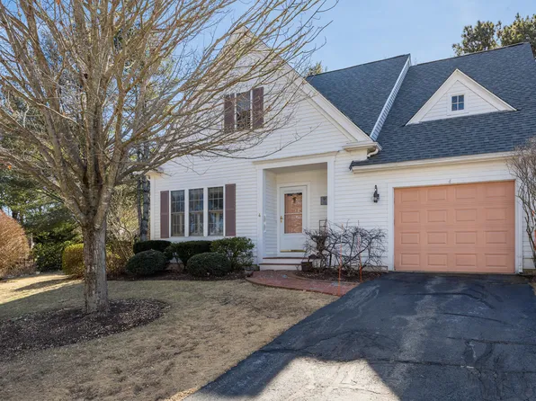 4 Stratford Ridge, Mashpee, MA 02649