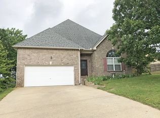 2307 Discovery Ct, La Vergne, TN 37086