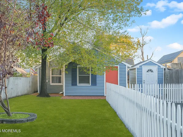 37 Myrtle Avenue, Keyport, NJ 07735