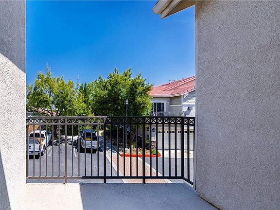 5th image of 7331 Shelby Pl APT 13