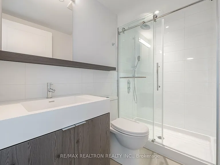 2525 Bathurst St #1203 — Photo 14