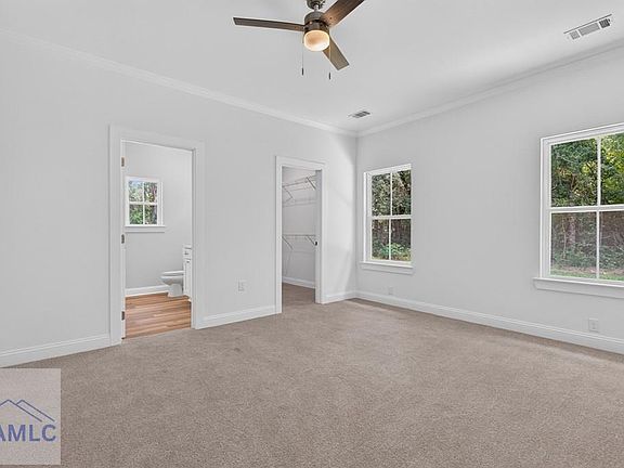 5th image of 1096 Casey Rd NE
