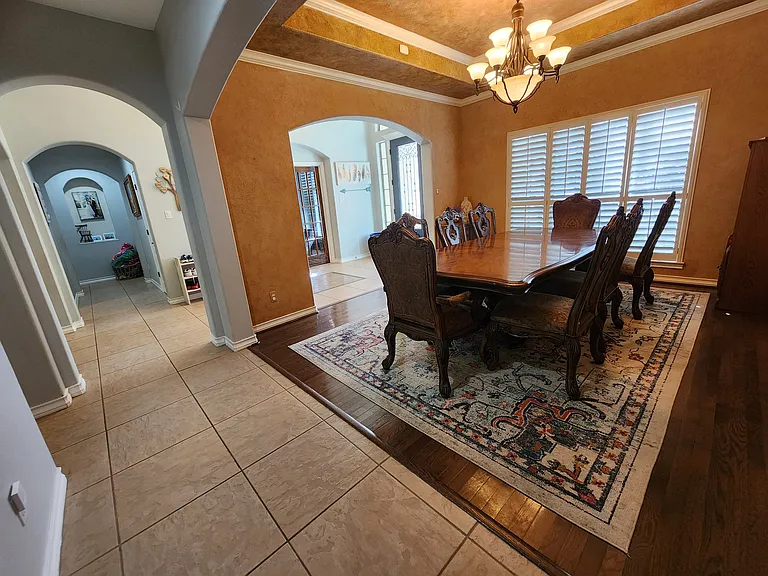25815 Mount Carillon — Photo 8