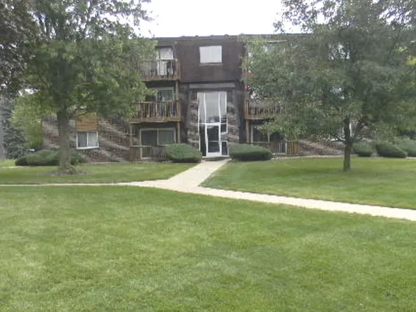 19330 Wolf Rd APT 1, Mokena, IL 60448