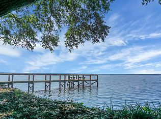 708 Hildebrand Dr, Bonneau, SC 29431