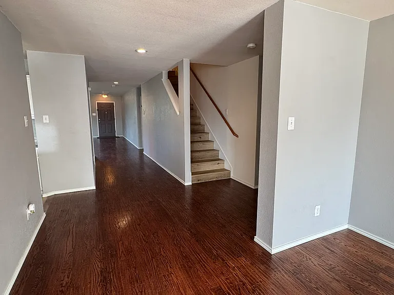 13287 Fowler Dr — Photo 22
