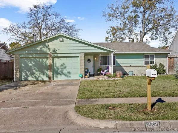 12321 E 16th St, Tulsa, OK 74128