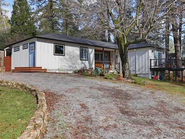 270 Juniper Dr, Auburn, CA 95602