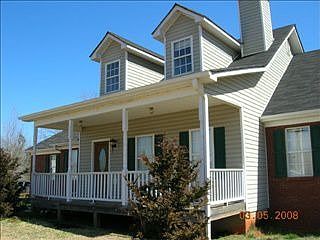 1st image of 552 Harris Dr