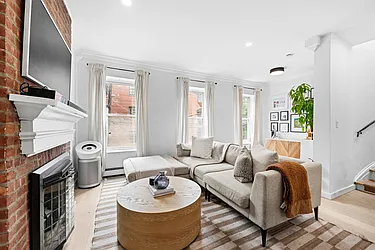 208 3rd Street