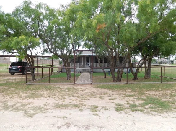 205 3rd St, Talpa, TX 76882