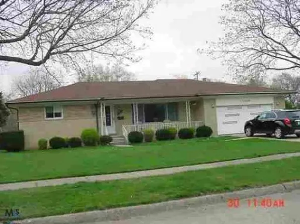 27630 Gail Dr, Warren, MI 48093