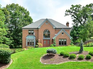 1896 Lake Marshall Dr, Gibsonia, PA