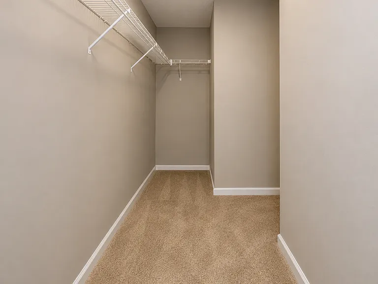 312 Coatbridge Dr — Photo 2