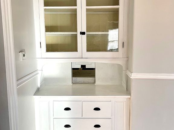 5th image of 18-20 Stamford Ave #2