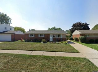 33767 Fraser Ave, Fraser, MI 48026