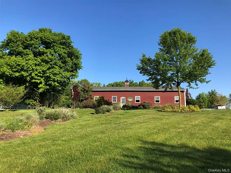 718 River Rd — Photo 46