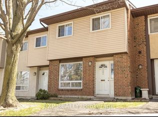 1294 Cahill Dr, Ottawa, ON K1V9R1