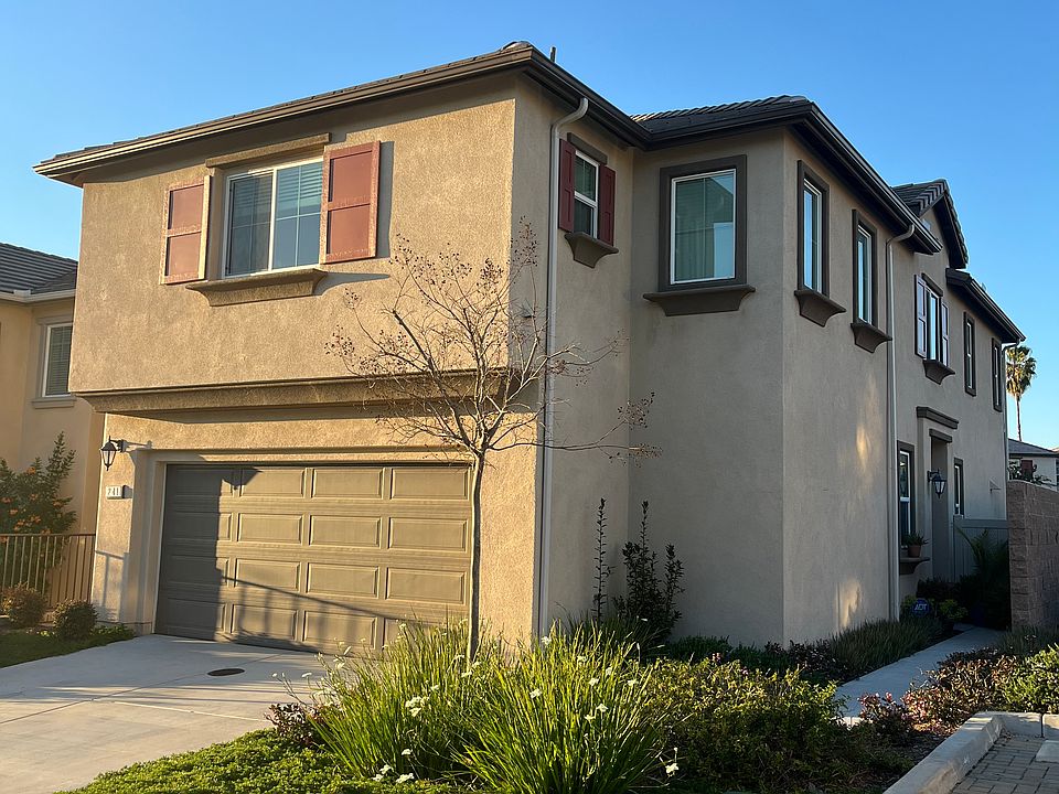 1st image of 241 Cherry Laurel Ct
