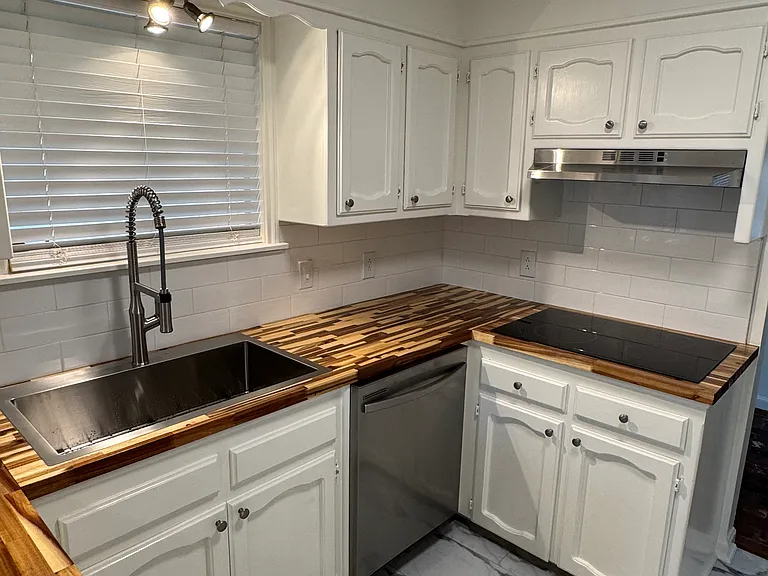 1413 Briarhurst Dr — Photo 19