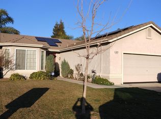 1079 Meadowbrook Dr, Manteca, CA 95336