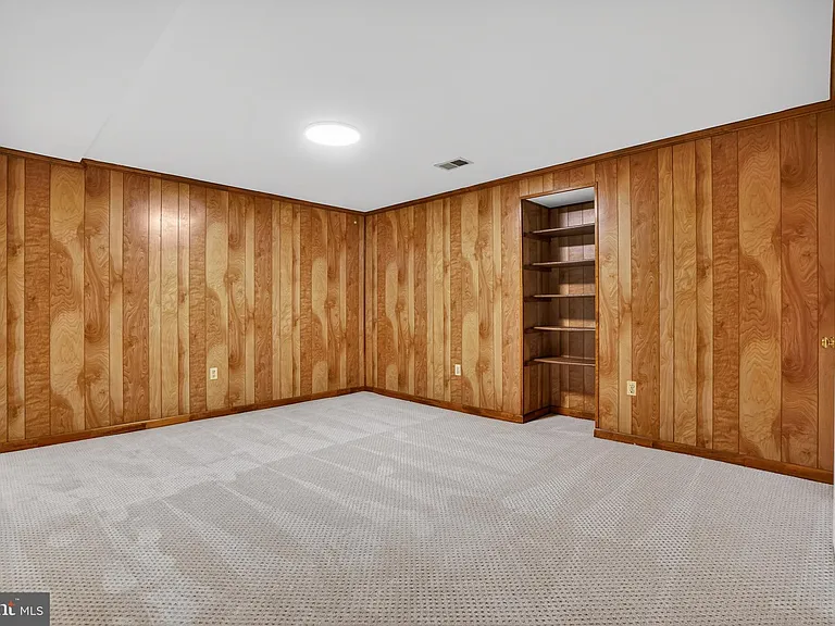 7705 Zulima Ct — Photo 31