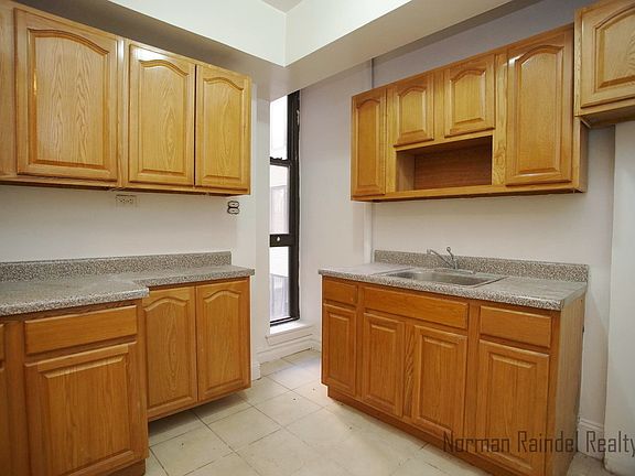 4th image of 529 E 235th St APT 3H